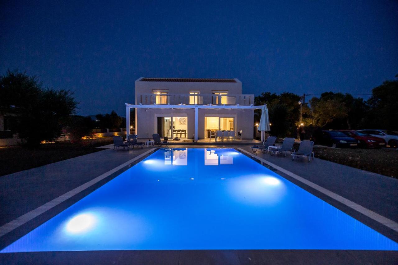 Villa Boviana With Private Swimming Pool Agios Sostis  Εξωτερικό φωτογραφία
